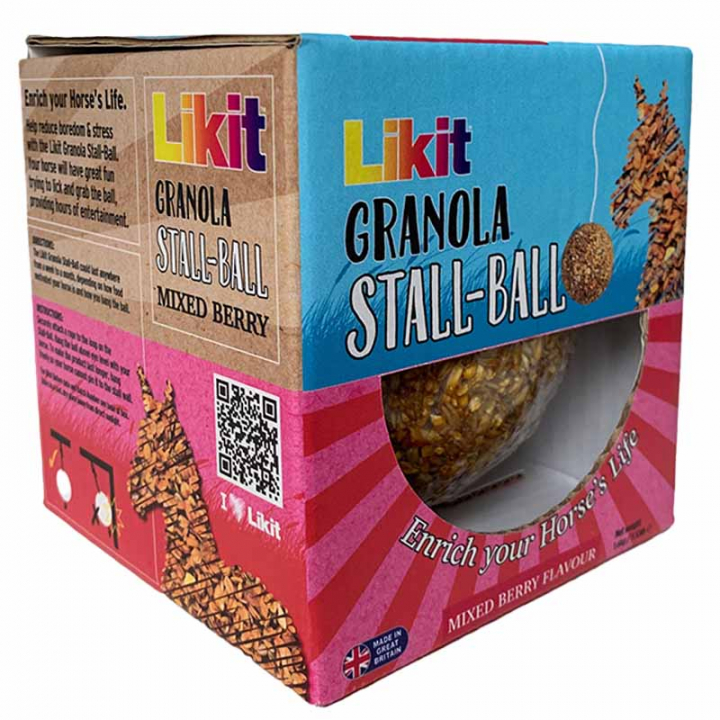 Stable Ball Granola Mixed Berry 1,6kg in the group Supplements / Horse Supplements / Salt Licks, Mineral Blocks & Lick Stones at Equinest (LIKGRANBALLMB-1600)