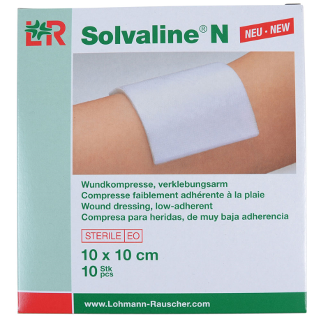 Solvaline Compress 10 pcs/pack in the group Grooming & Health Care / Wound Care / Veterinary Bandages at Equinest (0584)