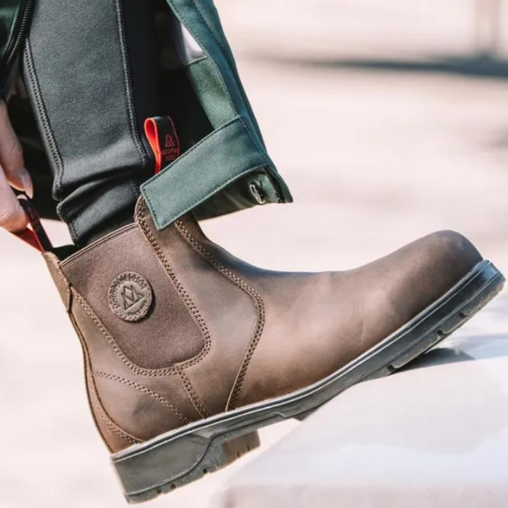 Jodhpurs Protective Winter EXTRM Dark Brown in the group Riding Footwear / Jodhpur Boots & Yard Boots at Equinest (110730390IODBR_r)