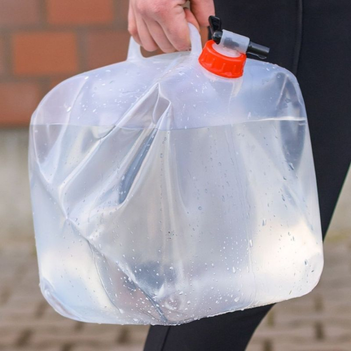 Water Container Foldable 10L Transparent in the group Stable & Paddock / Stable Supplies & Yard Equipment / Buckets at Equinest (153110TR)