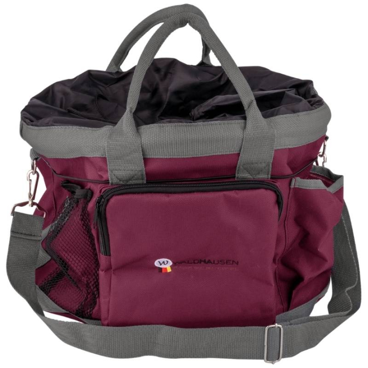 Grooming Bag Embroided Bordeaux in the group Grooming & Health Care / Grooming Bags & Grooming Boxes at Equinest (154947WN)