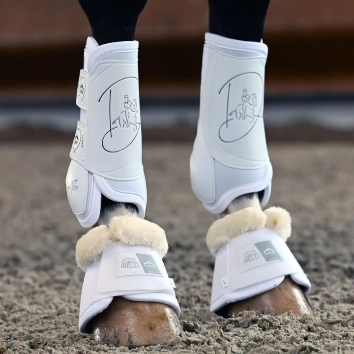 Dressage Boots Absolute Front Velcro White in the group Horse Tack / Leg Protection / Brushing Boots & Dressage Boots at Equinest (21020192Vi_r)