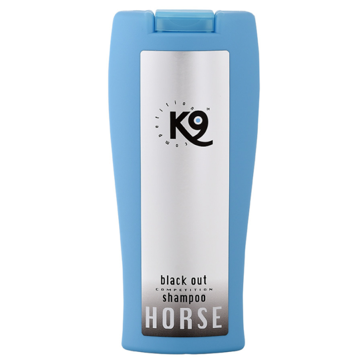 Shampoo Aloe Vera Black Out 300ml in the group Grooming & Health Care / Coat Care / Shampoo & Conditioner at Equinest (30140-300)
