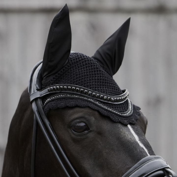 Ear Bonnet Crystal Black in the group Horse Tack / Bonnets at Equinest (34050038BA_r)