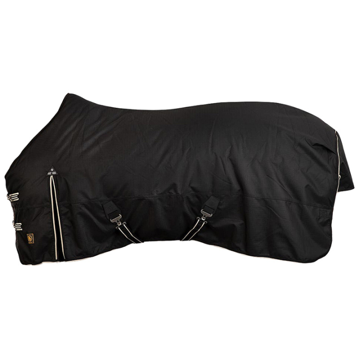 Winter Rug Classic 1200D 250g Black in the group Horse Rugs / Turnout Rugs / Winter Rugs at Equinest (383070B00115BA_r)