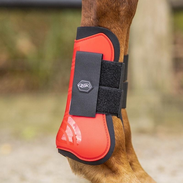 Tendon Boots Neoprene Red in the group Horse Tack / Leg Protection / Tendon Boots at Equinest (4033RE)