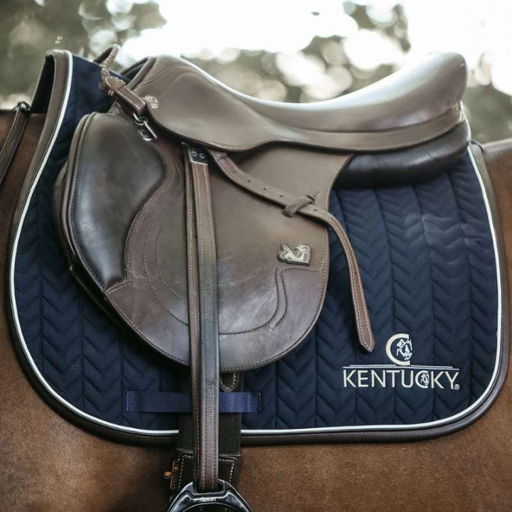Saddle Pad Leather Fishbone Navy Blue in the group Horse Tack / Saddle Pads / All-Purpose & Jumping Saddle Pads at Equinest (4257603SJNA_r)