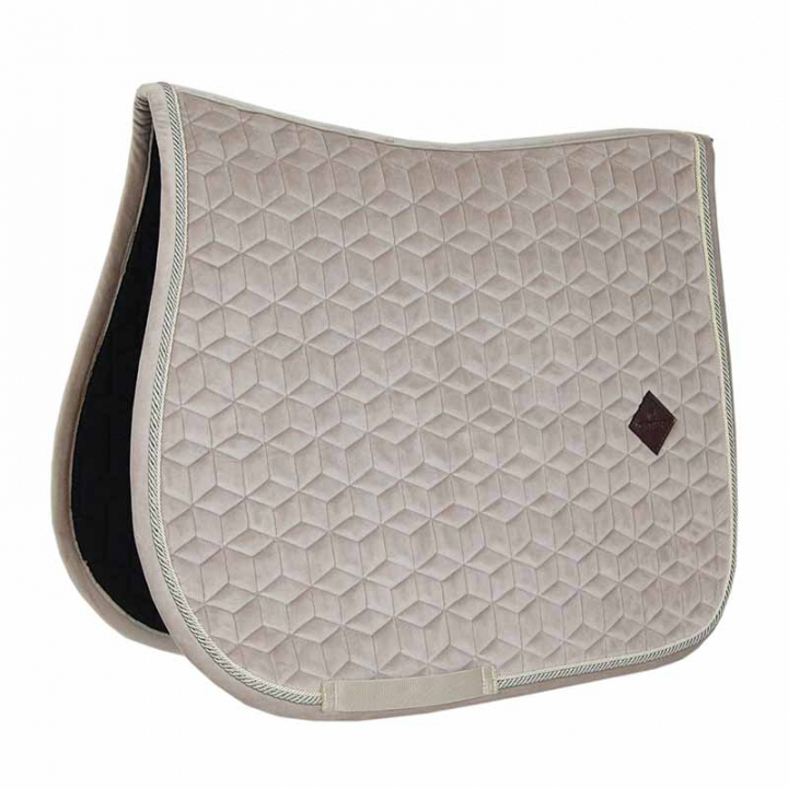 Saddle Pad Basic Velvet Beige in the group Horse Tack / Saddle Pads / All-Purpose & Jumping Saddle Pads at Equinest (42589Be_r)