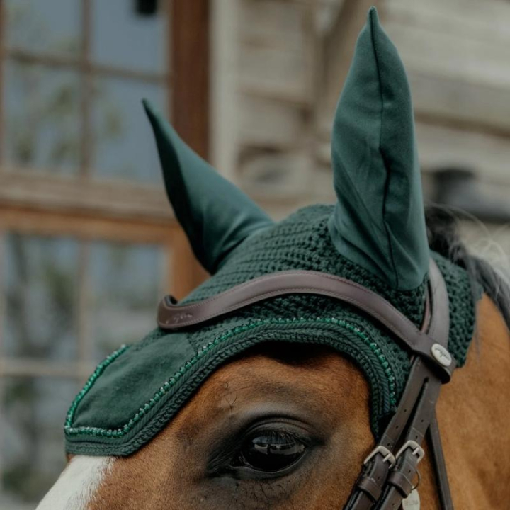 Fly Veil Wellington Velvet Pearls Pine Green in the group Horse Tack / Bonnets at Equinest (4262903PGN)