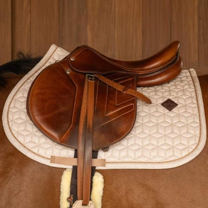 Saddle Pad Full Sparkling Beige in the group Horse Tack / Saddle Pads / All-Purpose & Jumping Saddle Pads at Equinest (4269932SJBE_r)