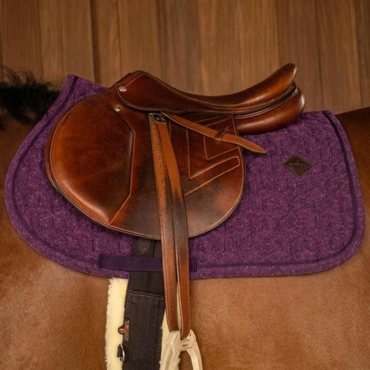 Saddle Pad Full Sparkling Purple in the group Horse Tack / Saddle Pads / All-Purpose & Jumping Saddle Pads at Equinest (4269975SJPU_r)
