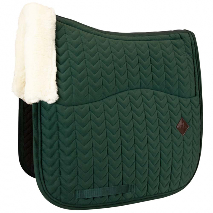 Dressage Saddle Pad Skin Friendly Velvet Green in the group Horse Tack / Saddle Pads / Dressage Saddle Pad at Equinest (4270674DRGN_r)