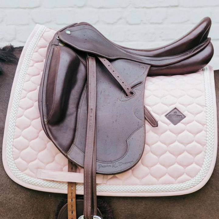 Dressage Saddle Pad Plaited Cord Light Rose in the group Horse Tack / Saddle Pads / Dressage Saddle Pad at Equinest (4272250DRLPI_r)