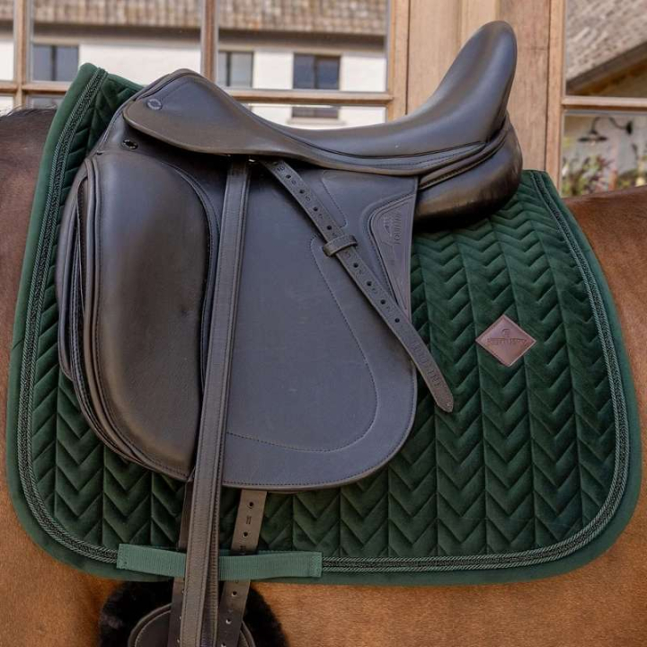 Dressage Saddle Pad Velvet Mini Pearls Green in the group Horse Tack / Saddle Pads / Dressage Saddle Pad at Equinest (4275074DRGN_r)
