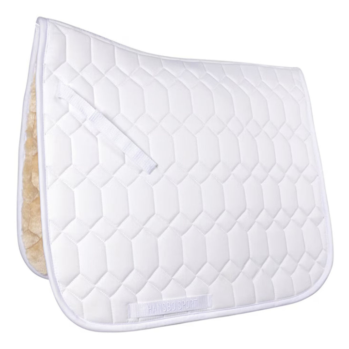 Dressage Saddle Pad HS Sheeplike White in the group Horse Tack / Saddle Pads / Dressage Saddle Pad at Equinest (603823WH_r)