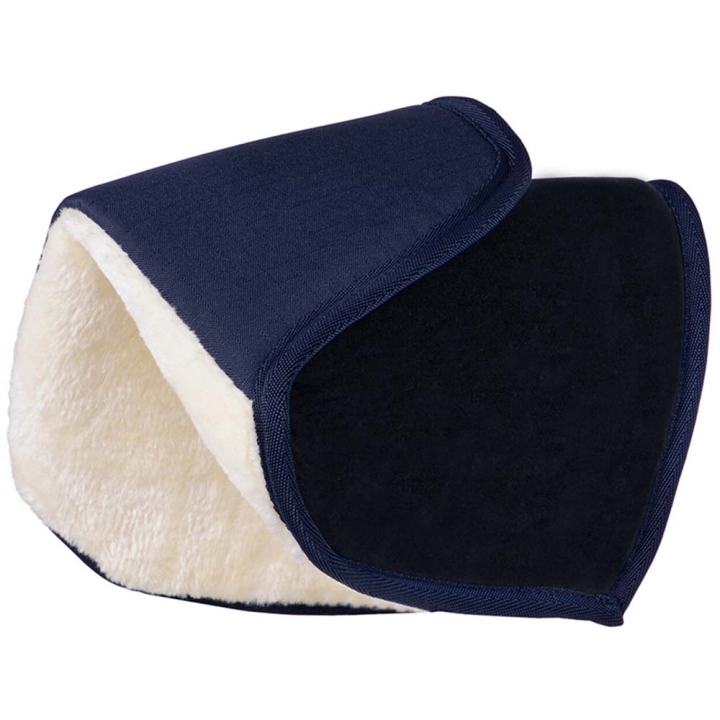 Withers Protector Fauxfur Navy Blue in the group Horse Rugs / Horse Rug Accessories / Wither Protection at Equinest (6345NA0NA)