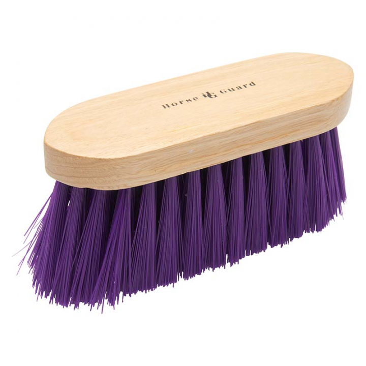 Dandy Brush HG Purple in the group Grooming & Health Care / Horse Brushes / Dandy Brushes & Dust Brushes at Equinest (73020PU)