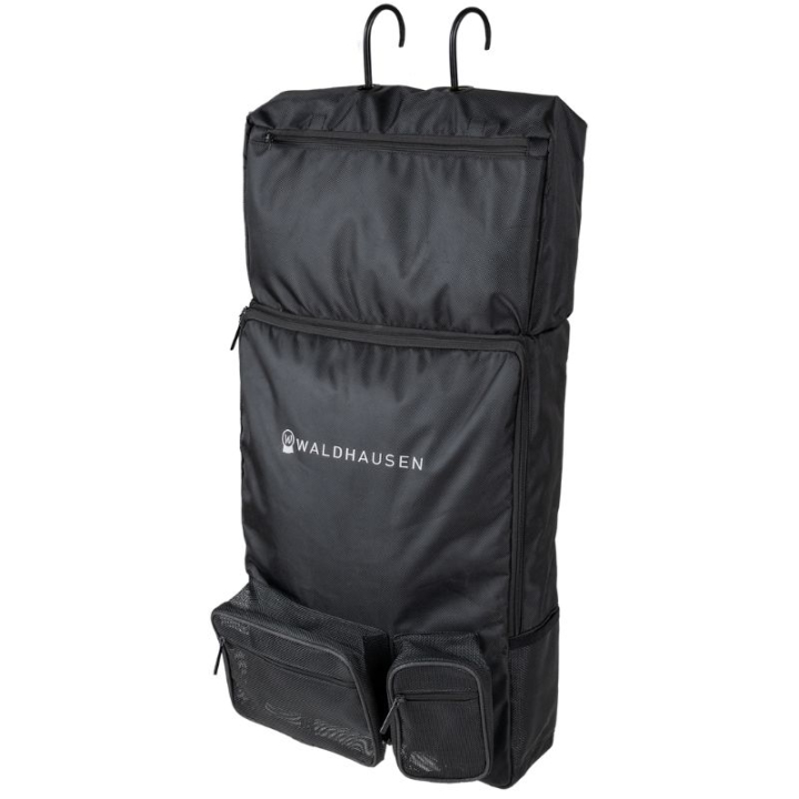 Stable Bag EquiEssential Small Black in the group Stable & Paddock / Stable Supplies & Yard Equipment / Storage at Equinest (7481201BA)