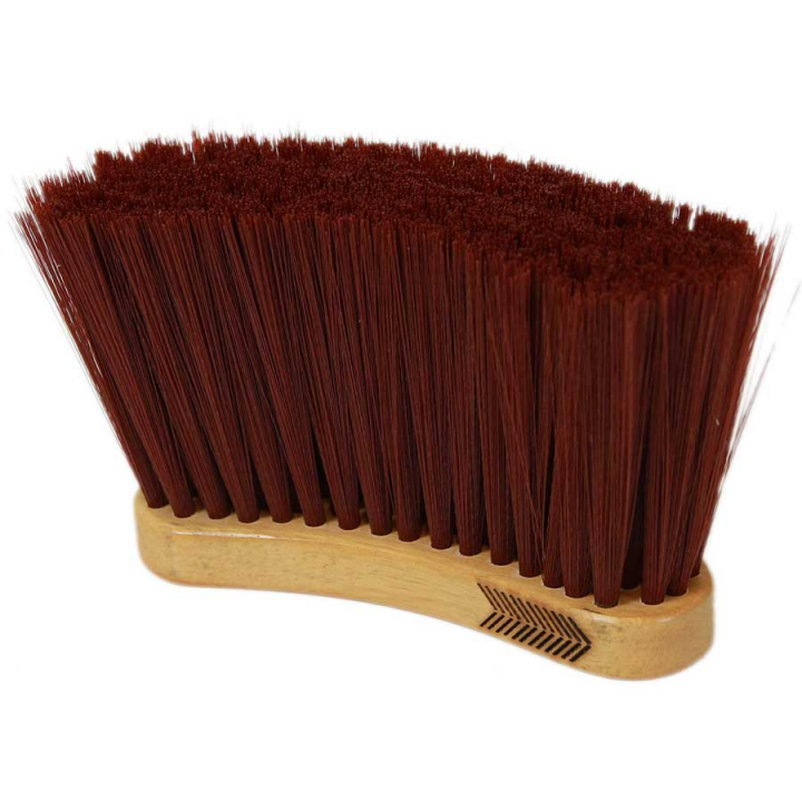 Body Brush Long Bristle Brown in the group Grooming & Health Care / Horse Brushes / Dandy Brushes & Dust Brushes at Equinest (82139BR)