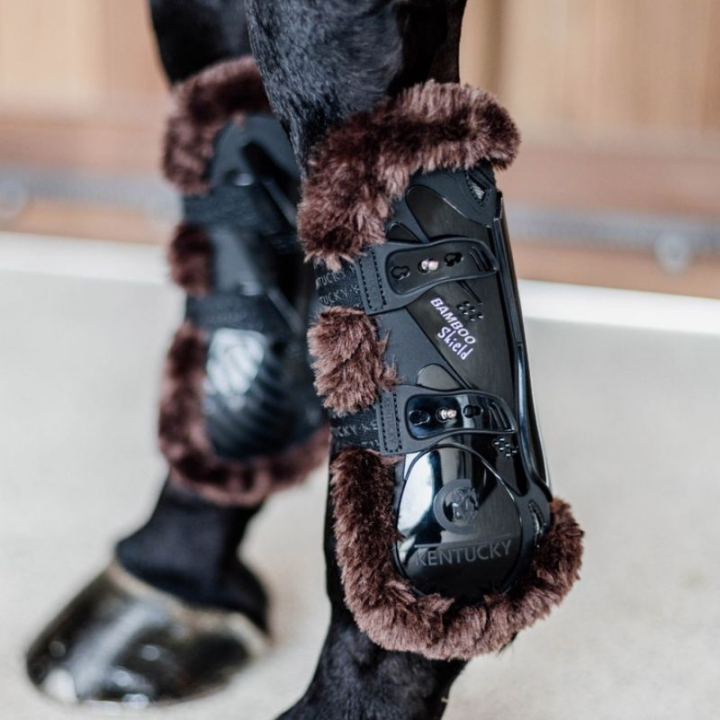 Tendon Boots Vegan Sheepskin Bamboo Elastic Black/Brown in the group Horse Tack / Leg Protection / Tendon Boots at Equinest (88102BABR_r)
