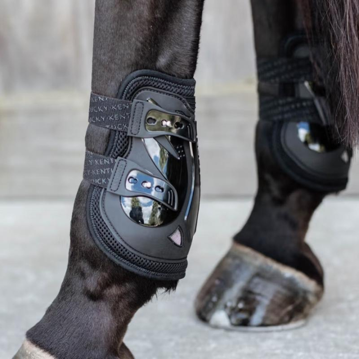 Fetlock Boots Moon Air X Black in the group Horse Tack / Leg Protection / Fetlock Boots at Equinest (8820301MBA_r)