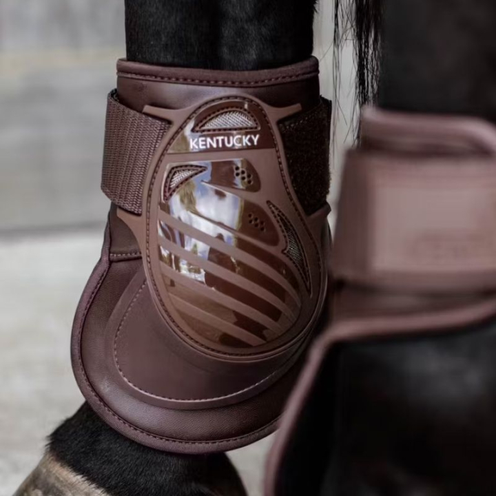 Fetlock Boots Deep Brown in the group Horse Tack / Leg Protection / Fetlock Boots at Equinest (8820405MBR_r)