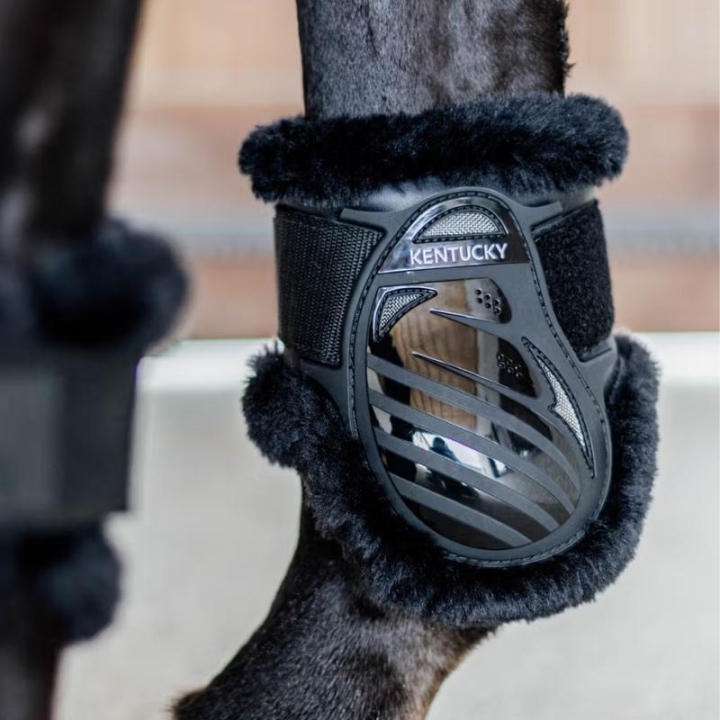 Fetlock Boots Young Vegan Sheepskin Black/Black in the group Horse Tack / Leg Protection / Fetlock Boots at Equinest (88205BABA_r)
