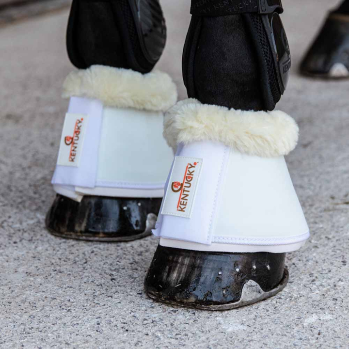 Bell Boots Sheepskin Leather White in the group Horse Tack / Leg Protection / Bell Boots at Equinest (88295WH_r)