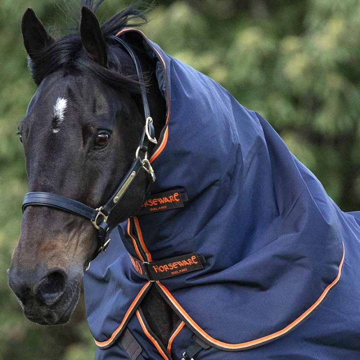 Neck Cover Rambo Supreme 50g Navy Blue/Orange in the group Horse Rugs / Horse Rug Accessories / Neck Covers at Equinest (AAASNBMa_r)