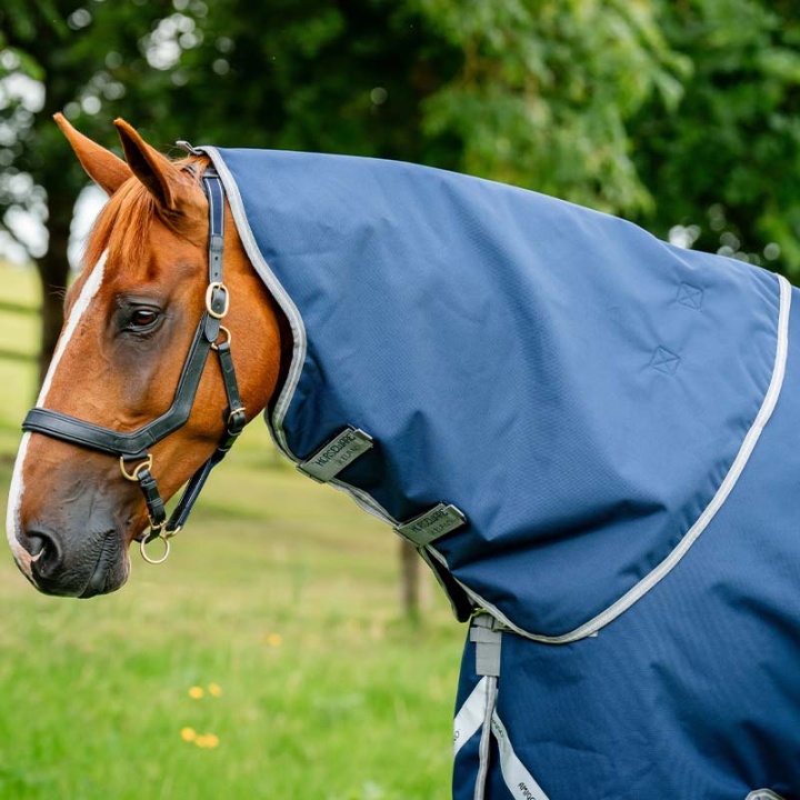Neck Amigo Bravo 12 1200D 0g Navy/Grey/Silver in the group Horse Rugs / Neck Covers at Equinest (AARN41BJI_r)