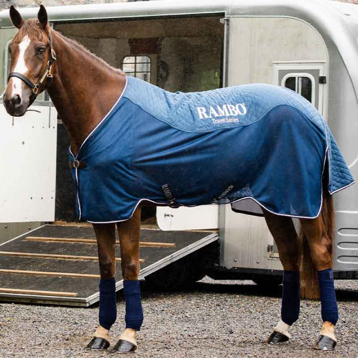 Transport Rug Rambo Travel Series Navy in the group Horse Rugs / Show Rugs & Travel Rugs at Equinest (ACAGKXMa_r)