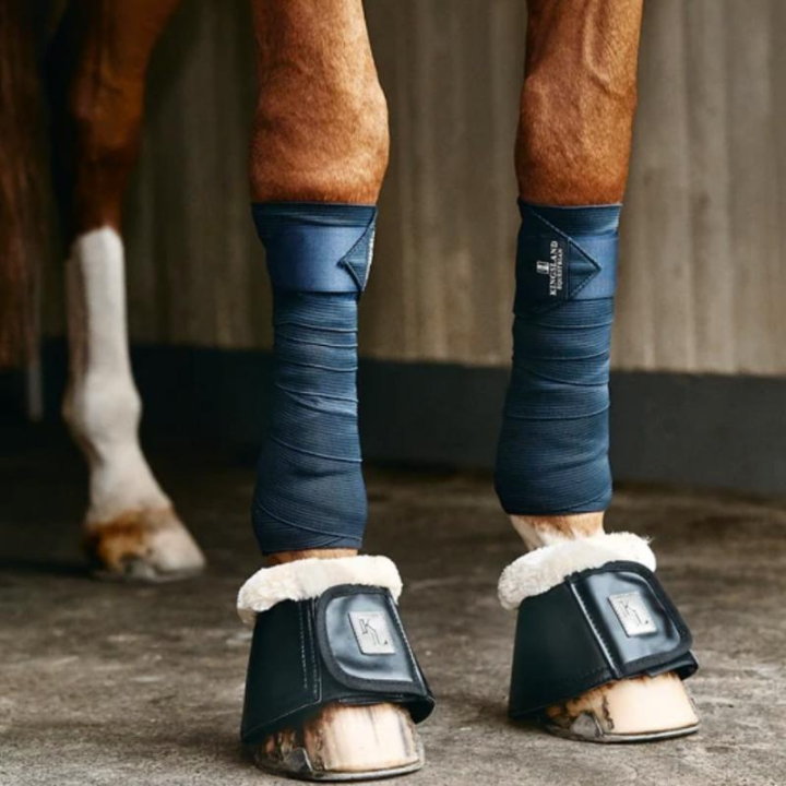 Leg Wraps Classic 2-Pack Navy Blue in the group Horse Tack / Leg Protection / Bandages at Equinest (KLC-HG-758MA-ONESIZE)