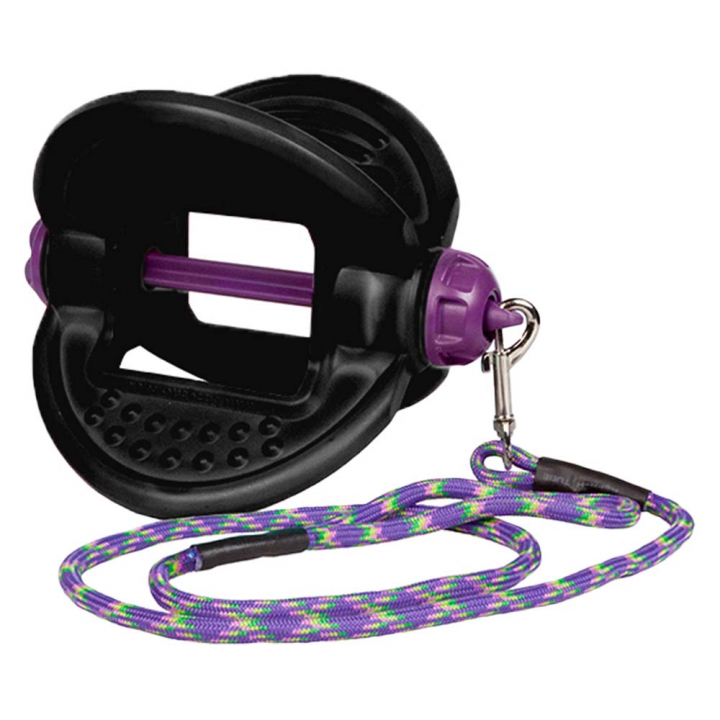 Holder Bizzy Ball Black in the group Supplements / Horse Supplements / Salt Licks, Mineral Blocks & Lick Stones at Equinest (LIKBIZ09XBA)