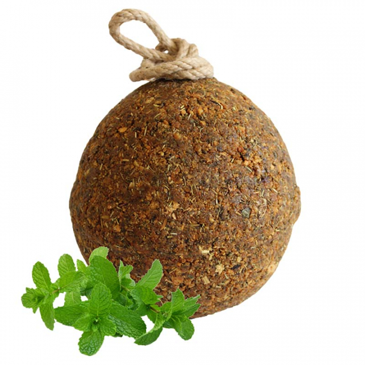 Stable Ball Herbs 1,8kg in the group Supplements / Horse Supplements / Salt Licks, Mineral Blocks & Lick Stones at Equinest (LU0196)