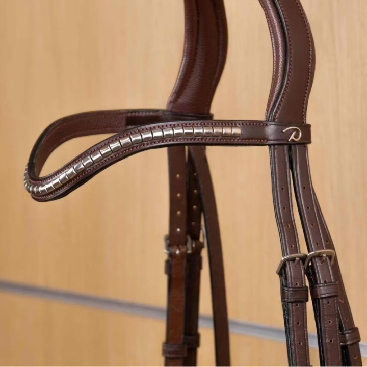 V-shaped Browband Silver Clincher New English Collection Brown in the group Horse Tack / Bridles & Browbands / Browbands at Equinest (NE02MBr_r)