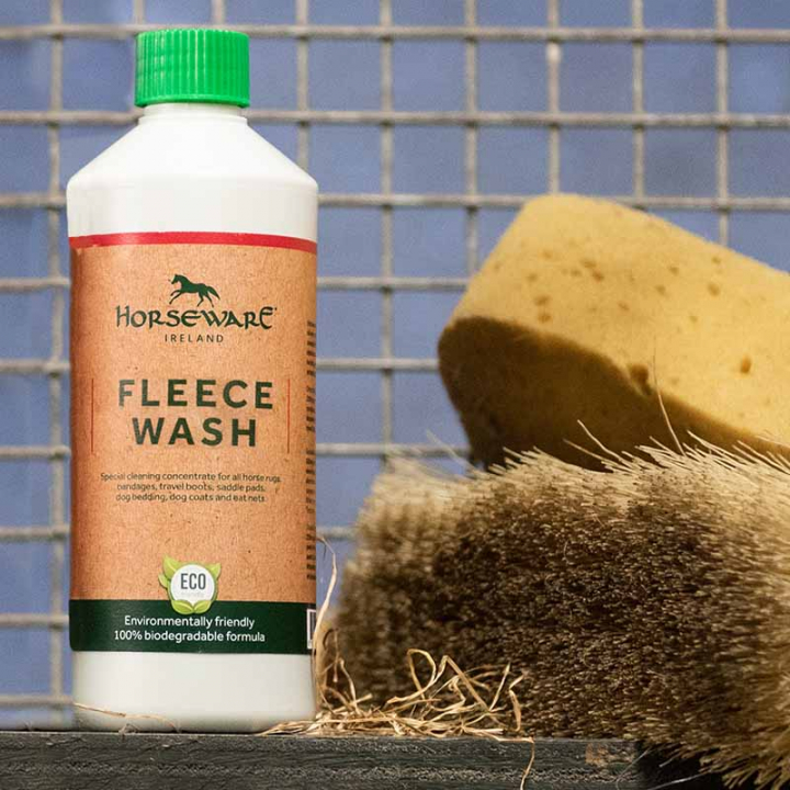 Fleece Laundry Detergent Eco Wash in the group Horse Rugs / Horse Rug Accessories / Horse Rug Care at Equinest (QFHYA1_r)