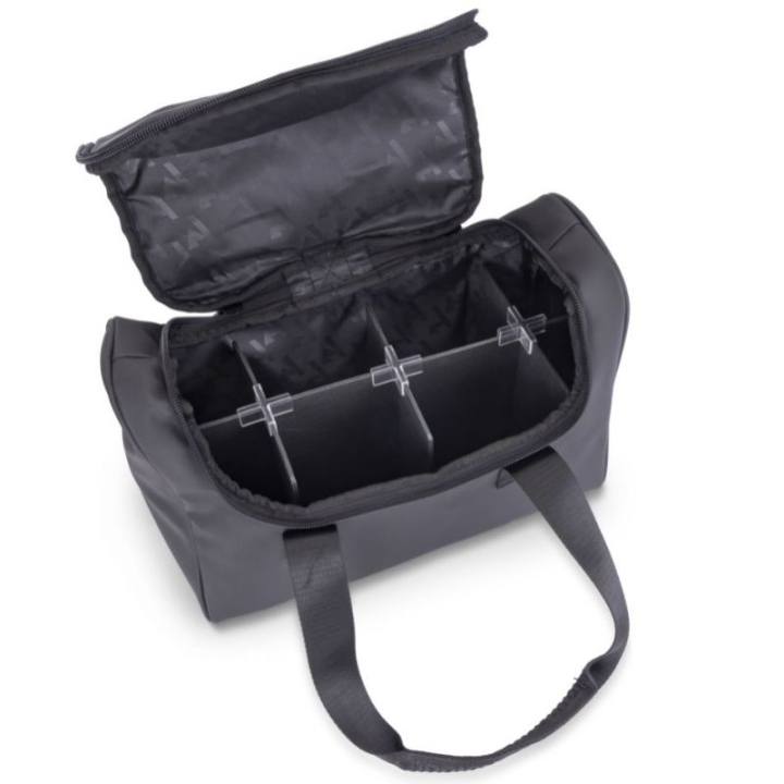 Grooming Bag Med Fack React Black in the group Grooming & Health Care / Grooming Bags & Grooming Boxes at Equinest (SH106270BA)