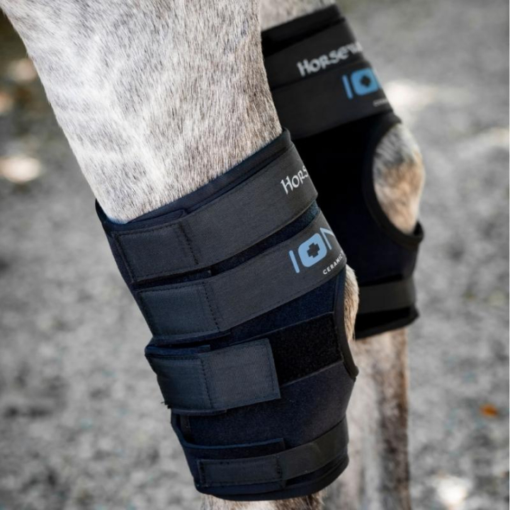 Hock Boots Ionic Therapy 2-pack Black in the group Grooming & Health Care / Massage & Blood Circulation at Equinest (TBHJHNK00BA-FU)