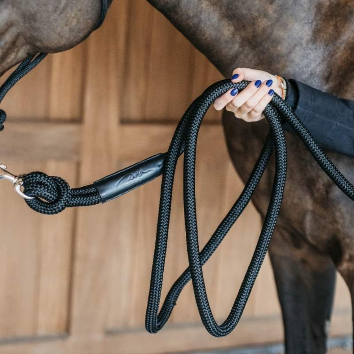 Lead Rope 3,7m Working Collection Black in the group Horse Tack / Lead Ropes & Trailer Ties / Nylon & Cotton Lead Ropes at Equinest (WO10DBLBA)