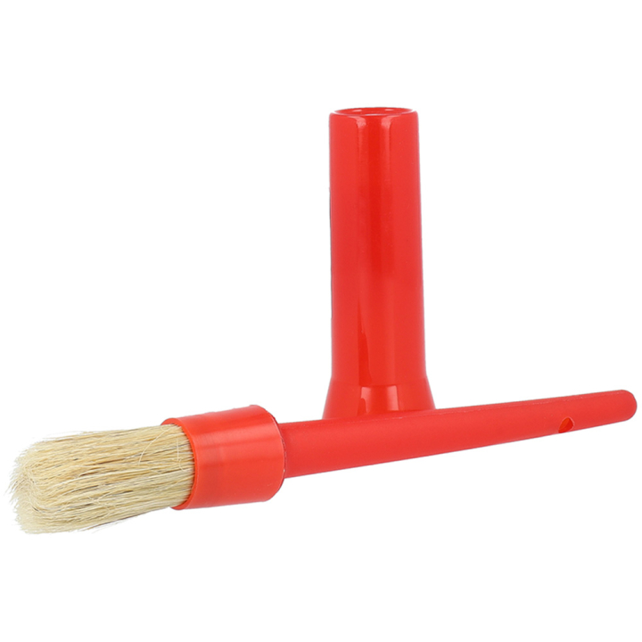 Hoof Oil Brush Essential Red in the group Grooming & Health Care / Hoof Care at Equinest (WR006RE)