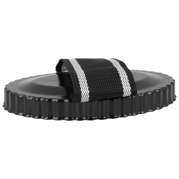 Curry Comb Essential Black in the group Grooming & Health Care / Horse Brushes / Grooming Scrapers at Equinest (WR007BA)