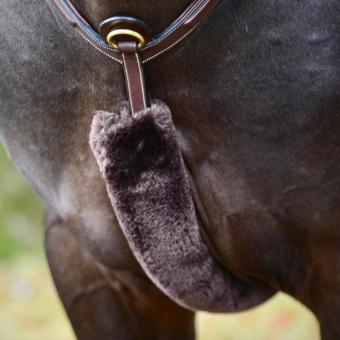 Breastplate Cover Sheepskin Brown