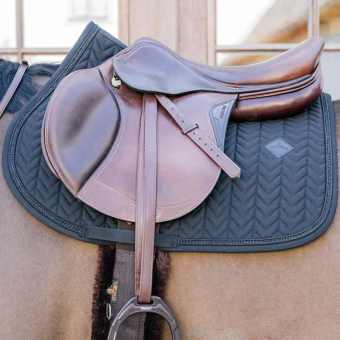 Saddle Pad Metal Chain Black