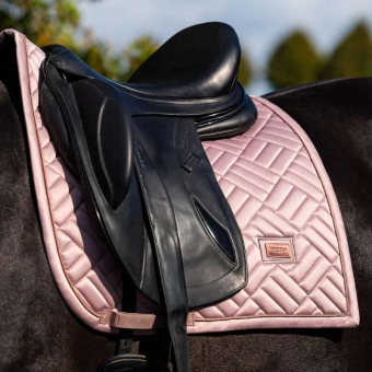 Dressage Saddle Pad ES Modern Midsummer Blush