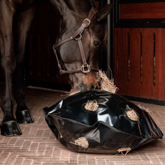 Hay Net Play & Haybag Slowfeeder Round Black