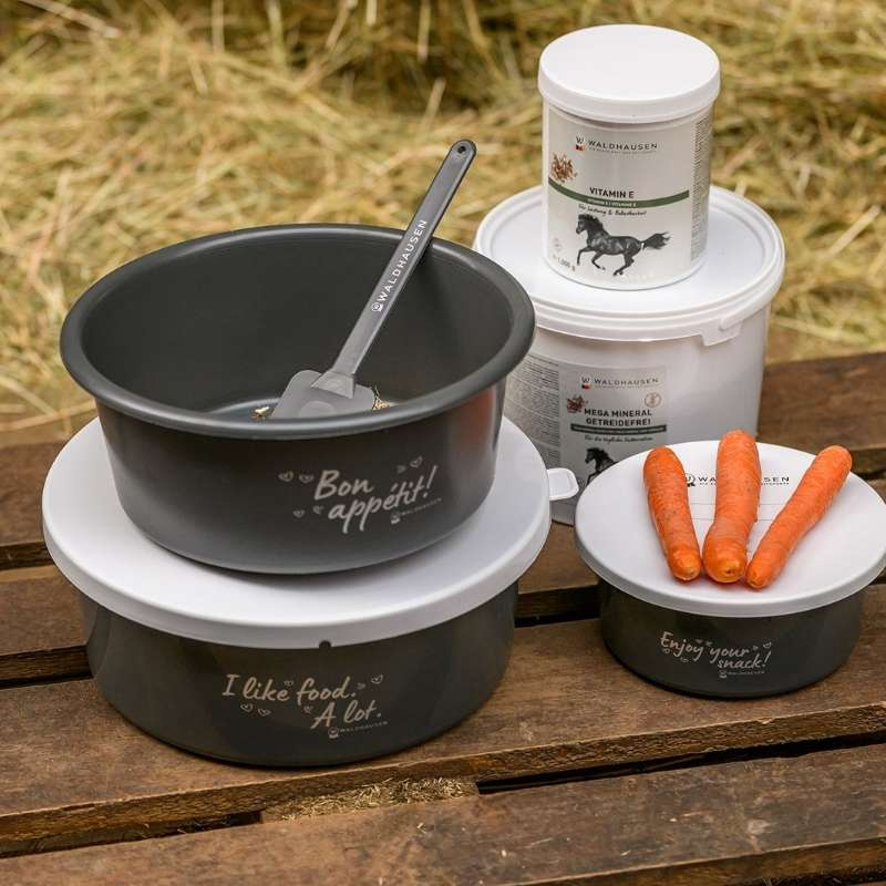 Feed Bowl with Lid 5L Grey