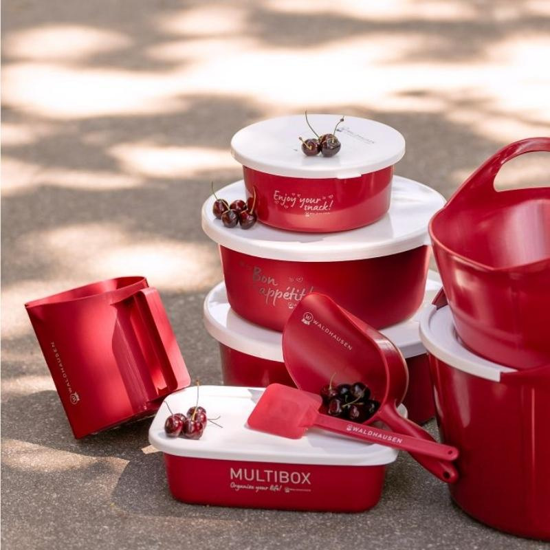 Feed Bowl with Lid 5L Red