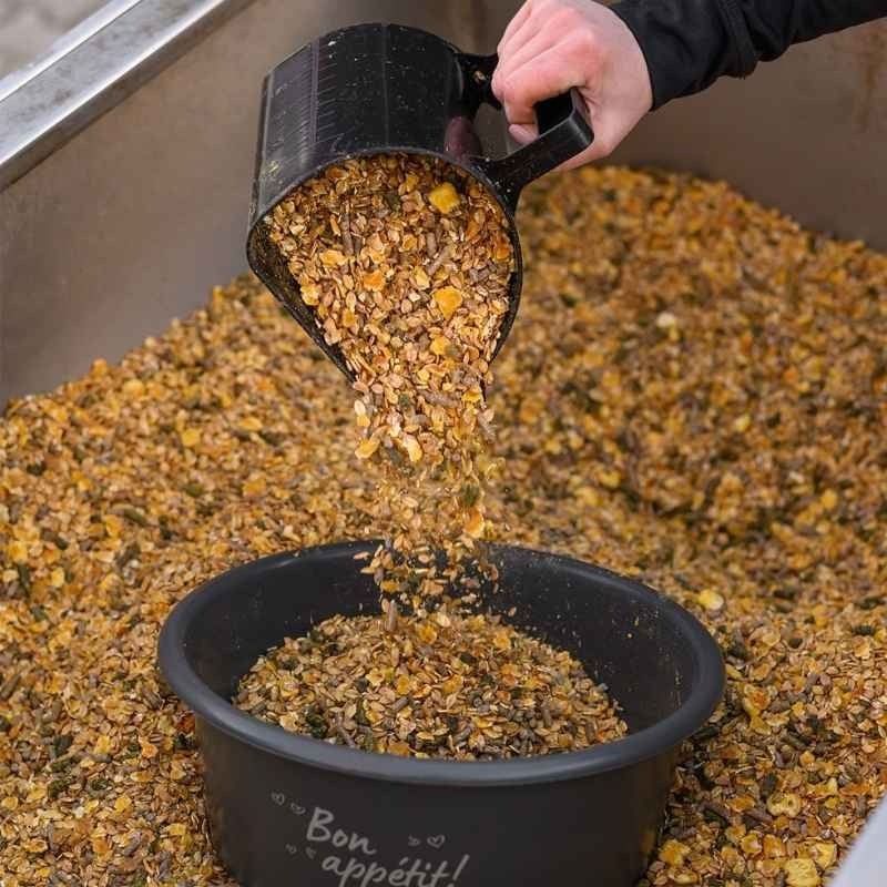 Feed Scoop 2L Black