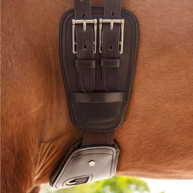 Girth Short Elasticated Brown