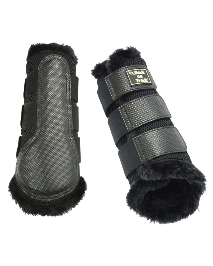 Brushing Boots 3D Mesh with Synthetic Fur